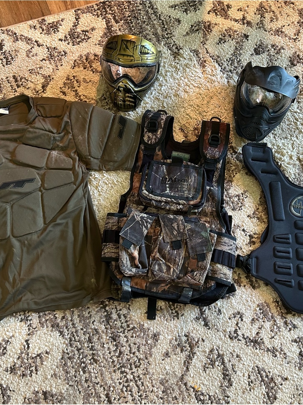 Bundle of Men’s Paintball Gear